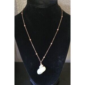 Turbo Sea Shell Necklace Iridescent Pearlized Gold Tone Pendant Beach Jewelry